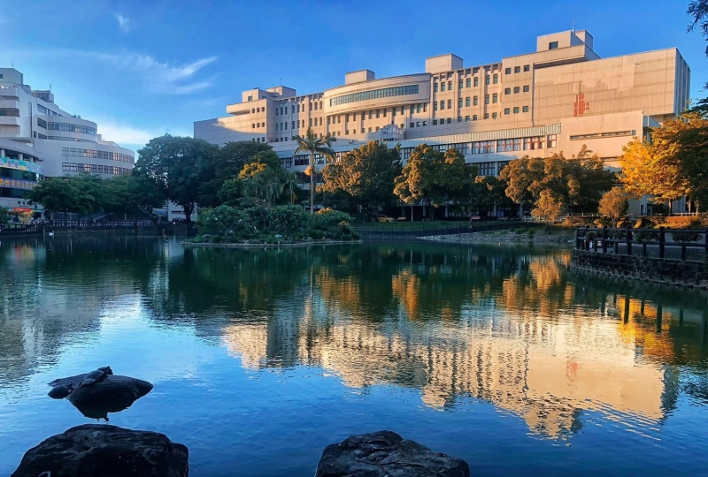 HỆ NGÔN NGỮ TRƯỜNG ĐẠI HỌC PHỤ ANH NĂM 2025
