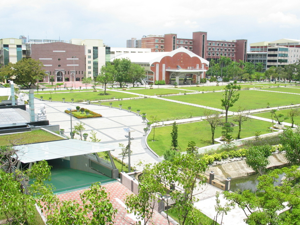 HỆ 1+4 ĐẠI HỌC CÔN SƠN – KỲ THU 2025